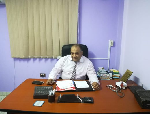 دكتور عمرو محمود حسن